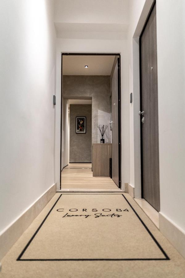 Corso 84 Luxury Suites Пескара Екстериор снимка