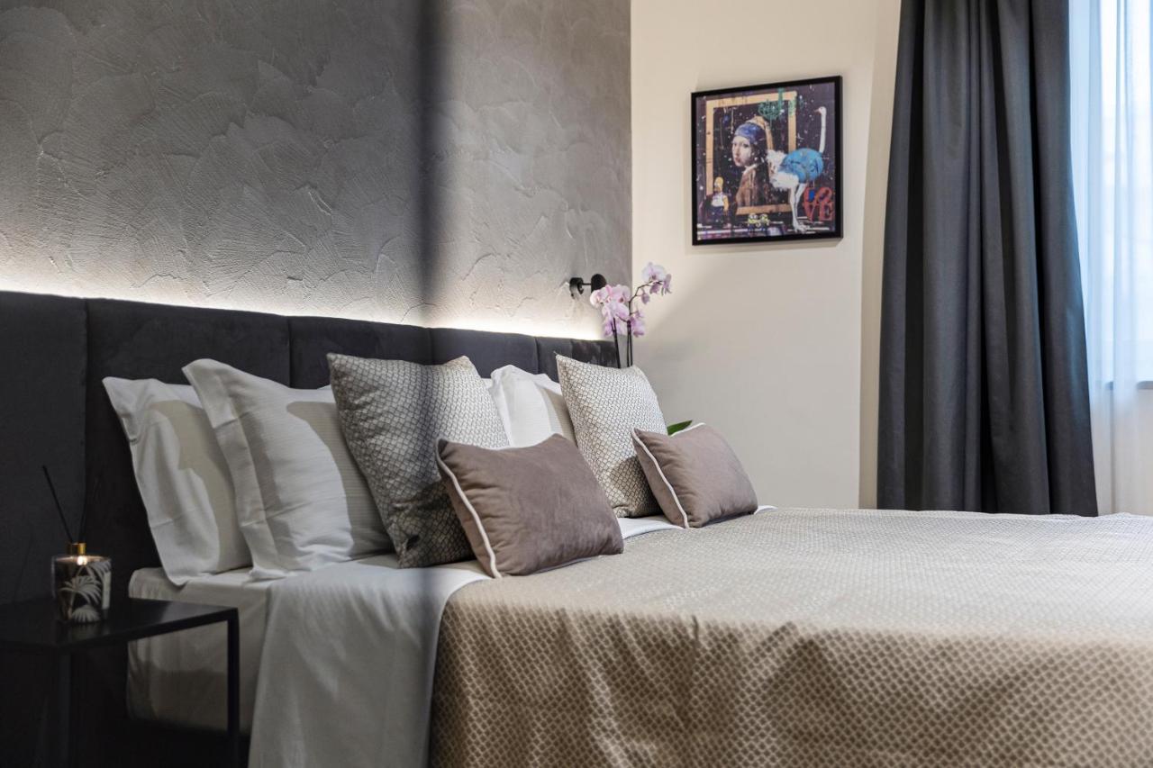 Corso 84 Luxury Suites Пескара Екстериор снимка