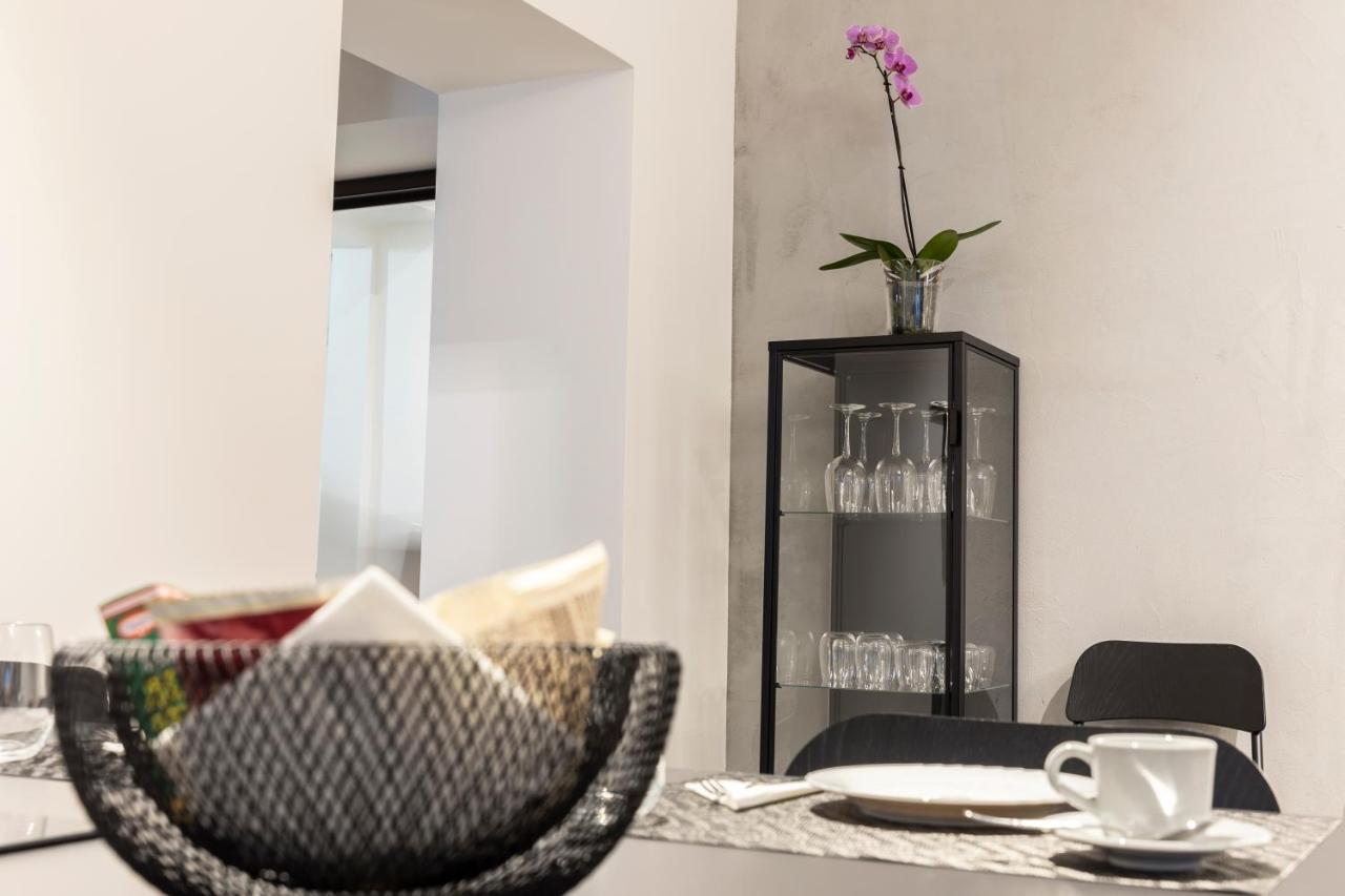 Corso 84 Luxury Suites Пескара Екстериор снимка
