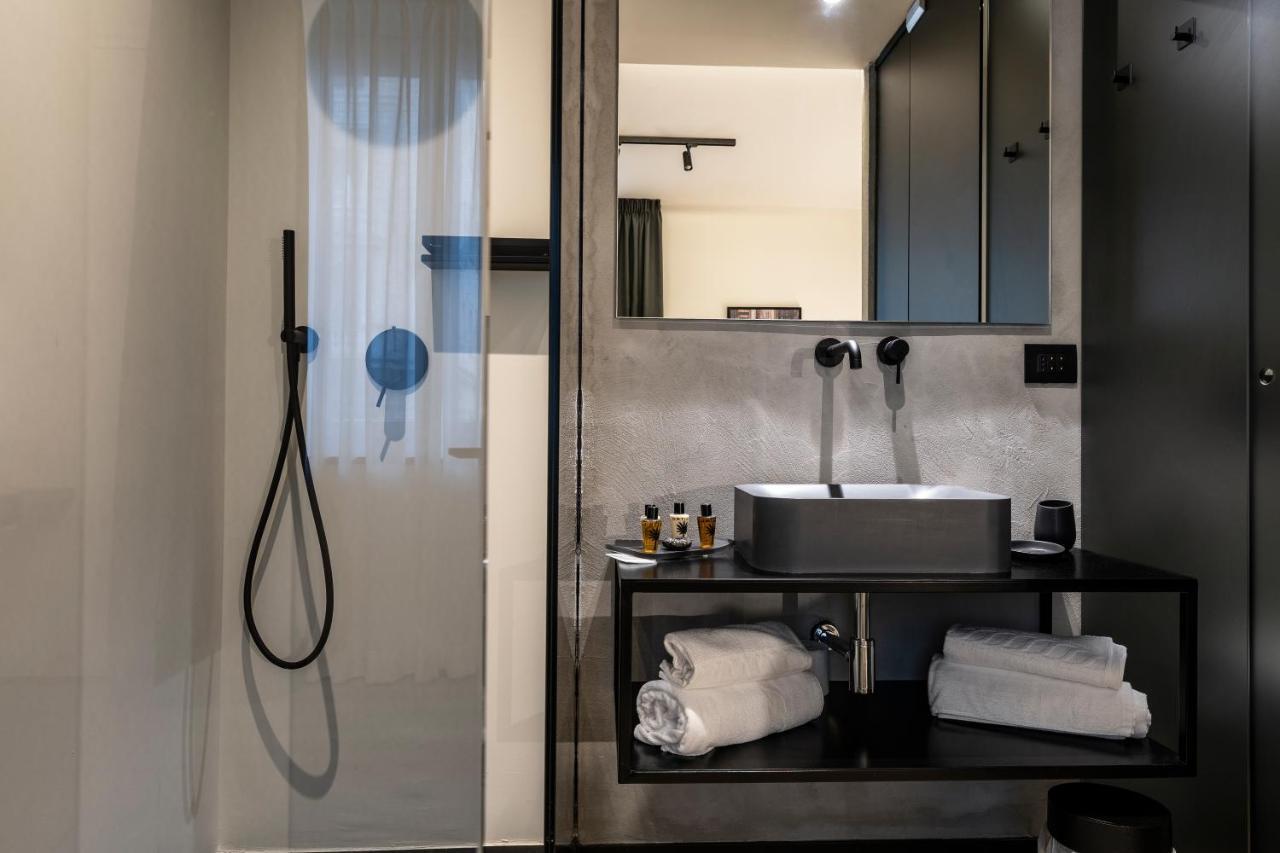 Corso 84 Luxury Suites Пескара Екстериор снимка